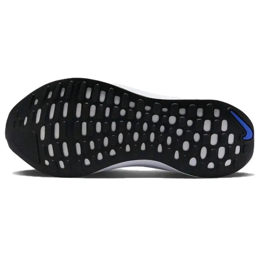 Nike reposhing this